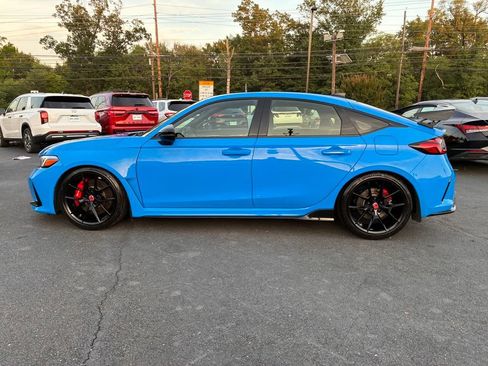 Used 2023 Honda Civic Type R image 4