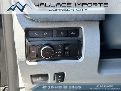 Used 2023 Ford F450 Limited AWD/4WD image 34