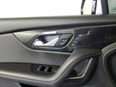 Used 2021 Chevrolet Blazer RS w/ Enhanced Convenience Package FWD image 32