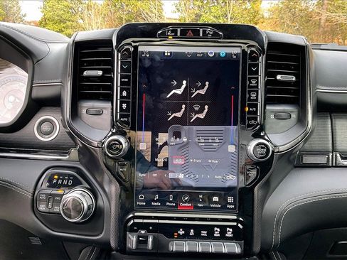 Used 2022 RAM 1500 Limited image 19