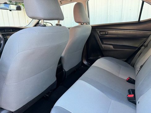 Used 2016 Toyota Corolla L FWD image 17