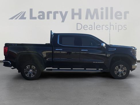Used 2025 GMC Sierra 1500 SLT w/ SLT Premium Package image 6