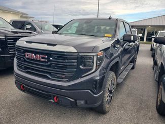 Used 2022 GMC Sierra 1500 AT4 w/ AT4 Preferred Package AWD/4WD video 1