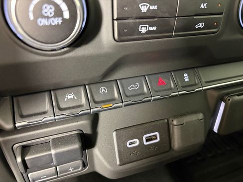 Used 2025 Chevrolet Silverado 1500 W/T w/ WT Value Package image 29