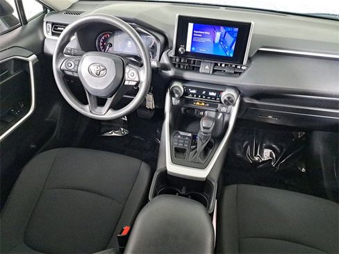 Used 2024 Toyota RAV4 LE image 15