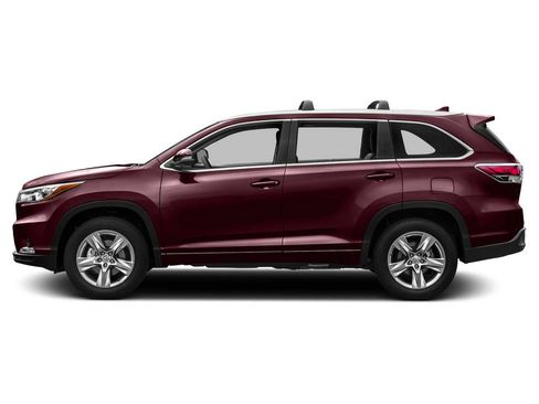 Used 2015 Toyota Highlander Plus AWD/4WD image 5
