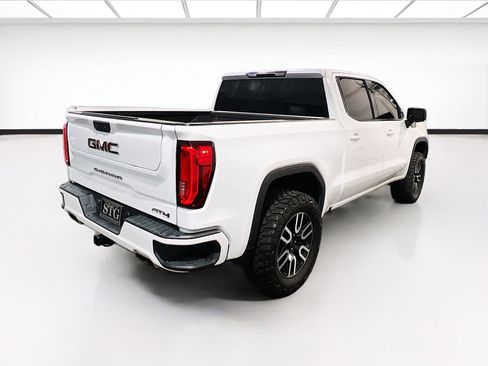 Used 2022 GMC Sierra 1500 AT4 AWD/4WD image 4