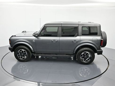 Used 2024 Ford Bronco Outer Banks image 36