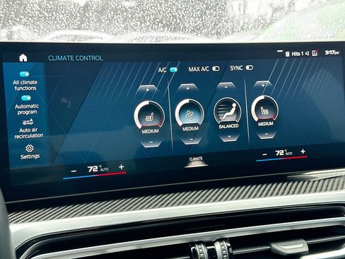 Used 2023 BMW M3 Competition w/ M Carbon Exterior Package image 34