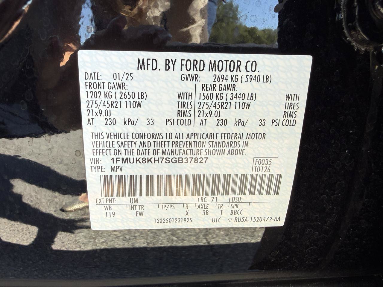 Used 2025 Ford Explorer ST-Line w/ ST-Line Street Pack AWD/4WD image 50