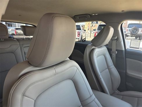 Used 2022 Lincoln Corsair FWD w/ Equipment Group 101A image 14