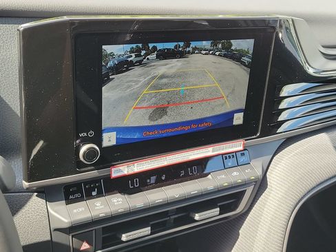 New 2026 Toyota Camry SE w/ Convenience Package FWD image 15