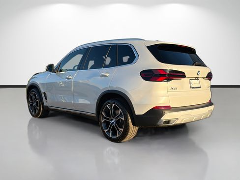 New 2026 BMW X5 sDrive40i w/ Premium Package image 5