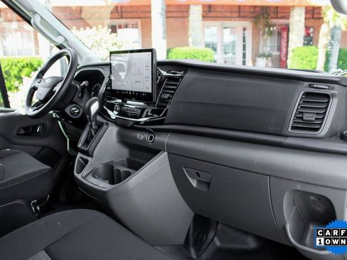 Used 2023 Ford Transit 350 XLT image 31