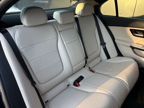 Certified 2023 Mercedes-Benz C 300 4MATIC Sedan image 44