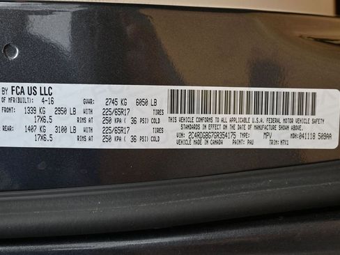 Used 2016 Dodge Grand Caravan SE FWD image 14