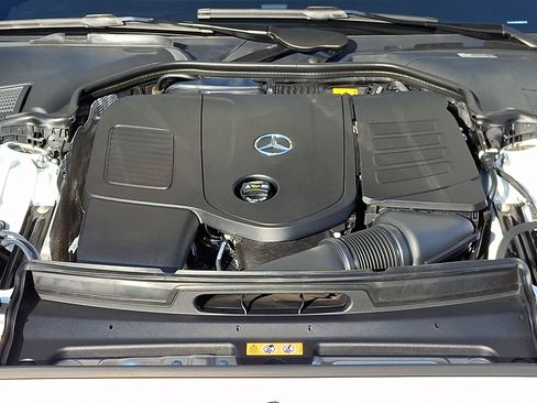 Certified 2022 Mercedes-Benz C 300 4MATIC Sedan image 26