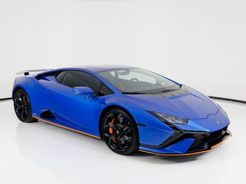 Used 2023 Lamborghini Huracan Tecnica RWD image 55