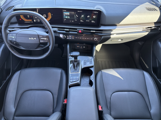 Used 2026 Kia Sportage EX FWD image 17