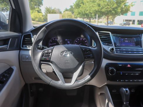 Used 2016 Hyundai Tucson Sport FWD image 27