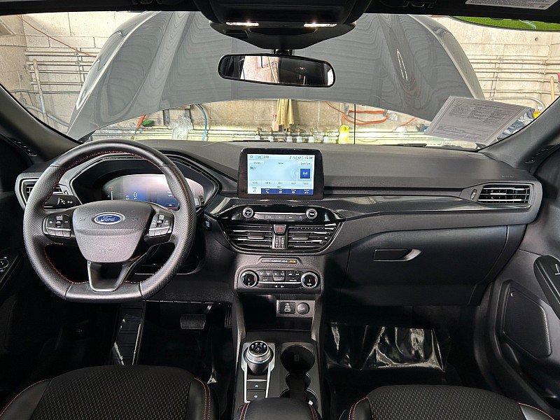 Used 2025 Ford Escape ST-Line AWD/4WD image 23
