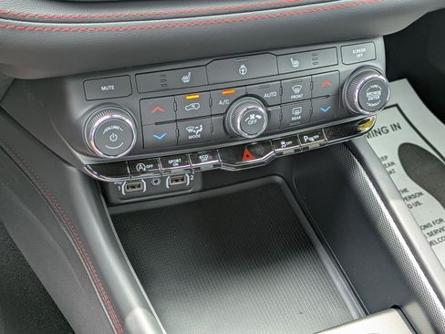 New 2025 Dodge Durango GT w/ Blacktop Package RWD image 22