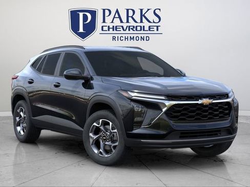 New 2026 Chevrolet Trax LT w/ Driver Confidence Package image 7