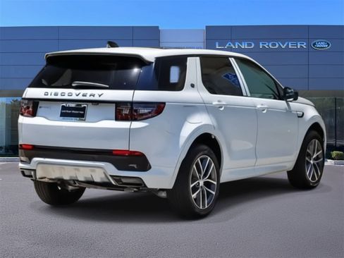 New 2024 Land Rover Discovery Sport S image 5