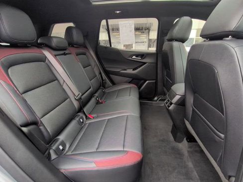 Certified 2025 Chevrolet Equinox RS image 27