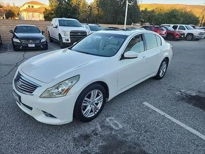 Used 2011 INFINITI G37 Journey w/ Premium Pkg