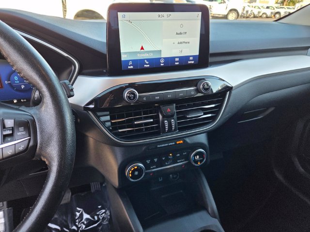 Certified 2020 Ford Escape SE Sport FWD image 21