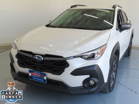 Used 2024 Subaru Crosstrek 2.0i Premium w/ Popular Package #4 image 9
