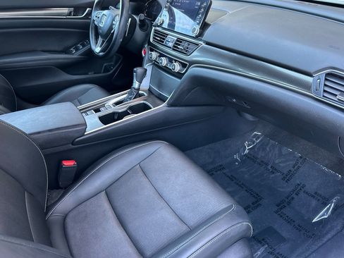 Used 2022 Honda Accord Sport image 14