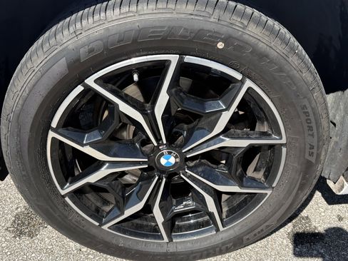 Used 2022 BMW X3 xDrive30i w/ M Sport Package image 12