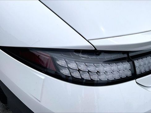 Used 2025 Hyundai Ioniq 6 SEL RWD image 25
