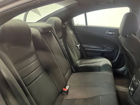 Used 2014 Dodge Charger SXT RWD image 13