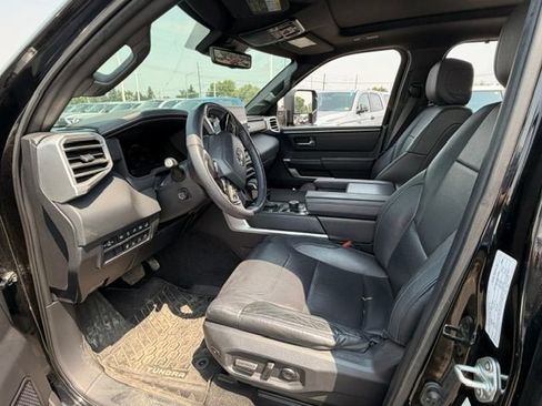 Used 2022 Toyota Tundra Platinum AWD/4WD image 5