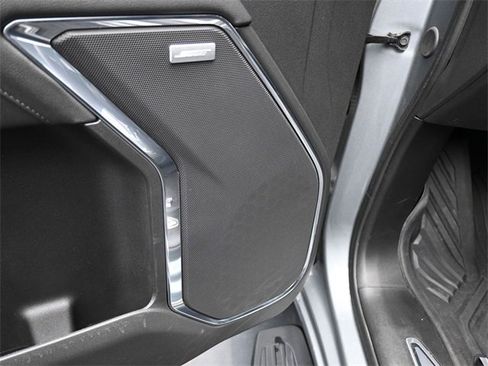 Used 2024 Chevrolet Silverado 1500 LT Trail Boss w/ LT Trail Boss Premium Package image 12