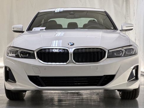 New 2026 BMW 330i Sedan w/ Premium Package image 6