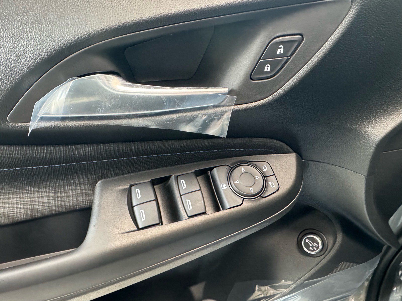 New 2026 Buick Envista Sport Touring w/ Convenience I Package FWD image 16