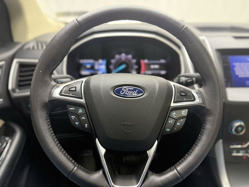 Used 2020 Ford Edge SEL w/ Convenience Package AWD/4WD image 13