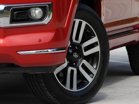 Used 2019 Toyota 4Runner Limited RWD image 6