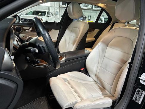 Used 2016 Mercedes-Benz C 300 4MATIC Sedan image 24