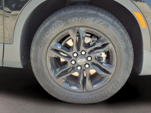Used 2021 Chevrolet Blazer LT FWD image 6