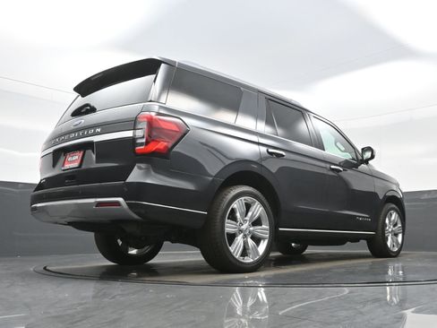 Used 2023 Ford Expedition Platinum image 33