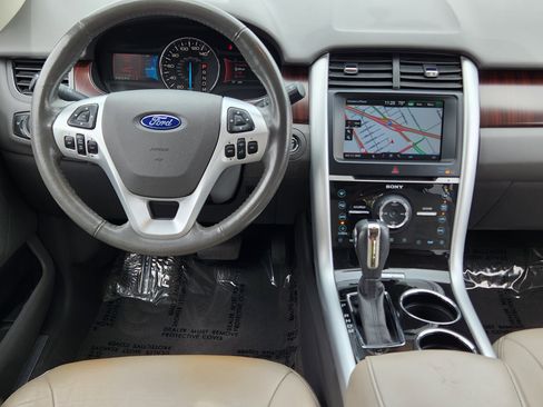 Used 2012 Ford Edge Limited AWD/4WD image 16
