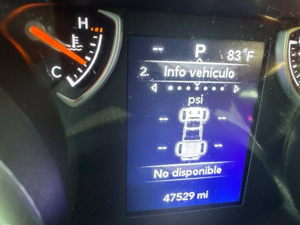 Used 2022 Jeep Gladiator Sport AWD/4WD image 11