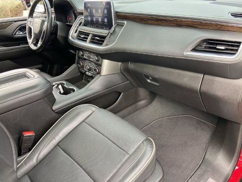 Used 2021 Chevrolet Tahoe Premier w/ Premium Package image 26