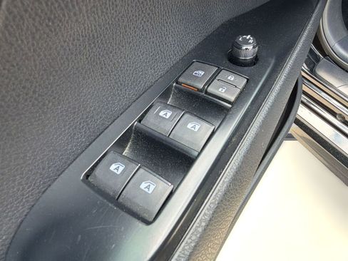 Used 2020 Toyota Camry SE AWD/4WD image 20