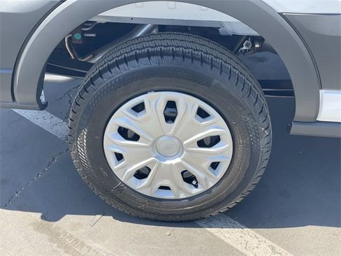 New 2025 Ford Transit 250 Low Roof image 33